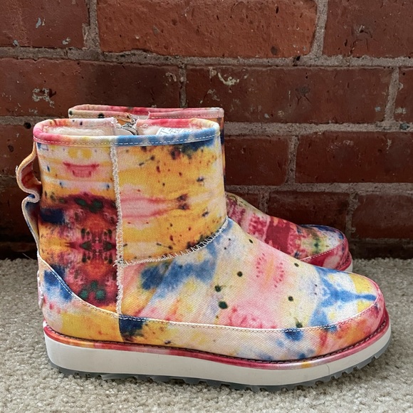 UGG Other - UGG X Ovadia Mini Tie Dye Boots men’s 8 women 9.5 LIKE NEW